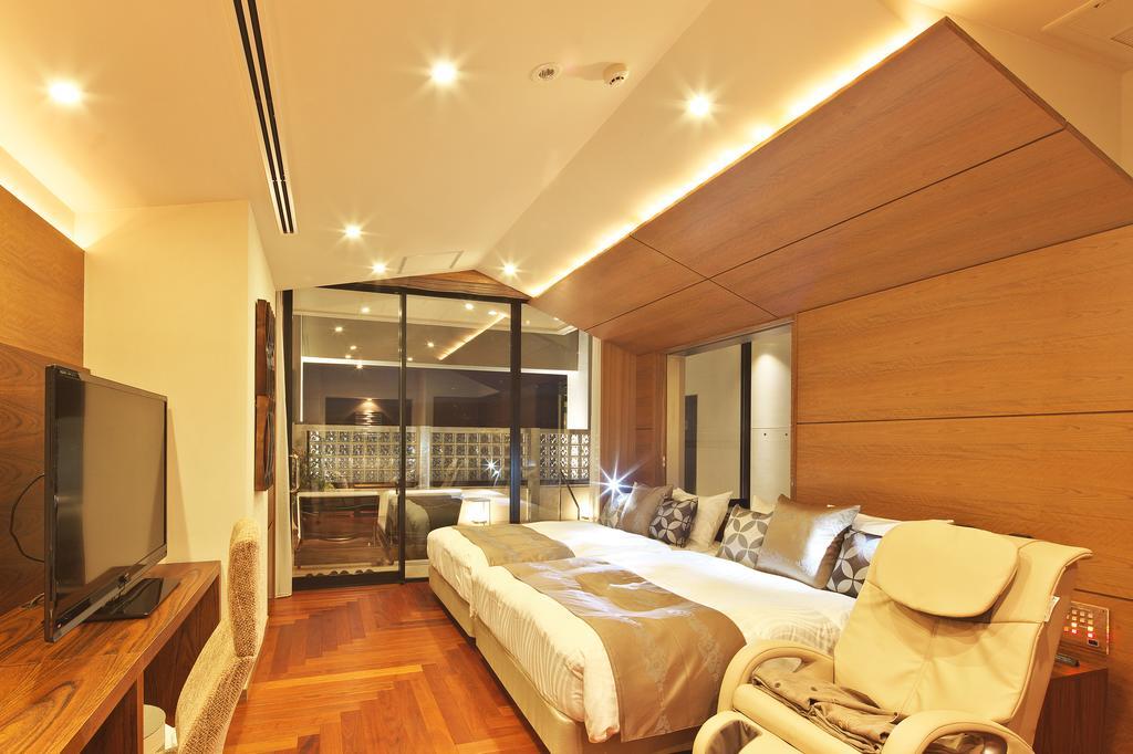 Hotel Coco Grand Takasaki Extérieur photo