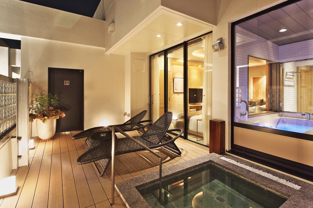 Hotel Coco Grand Takasaki Extérieur photo