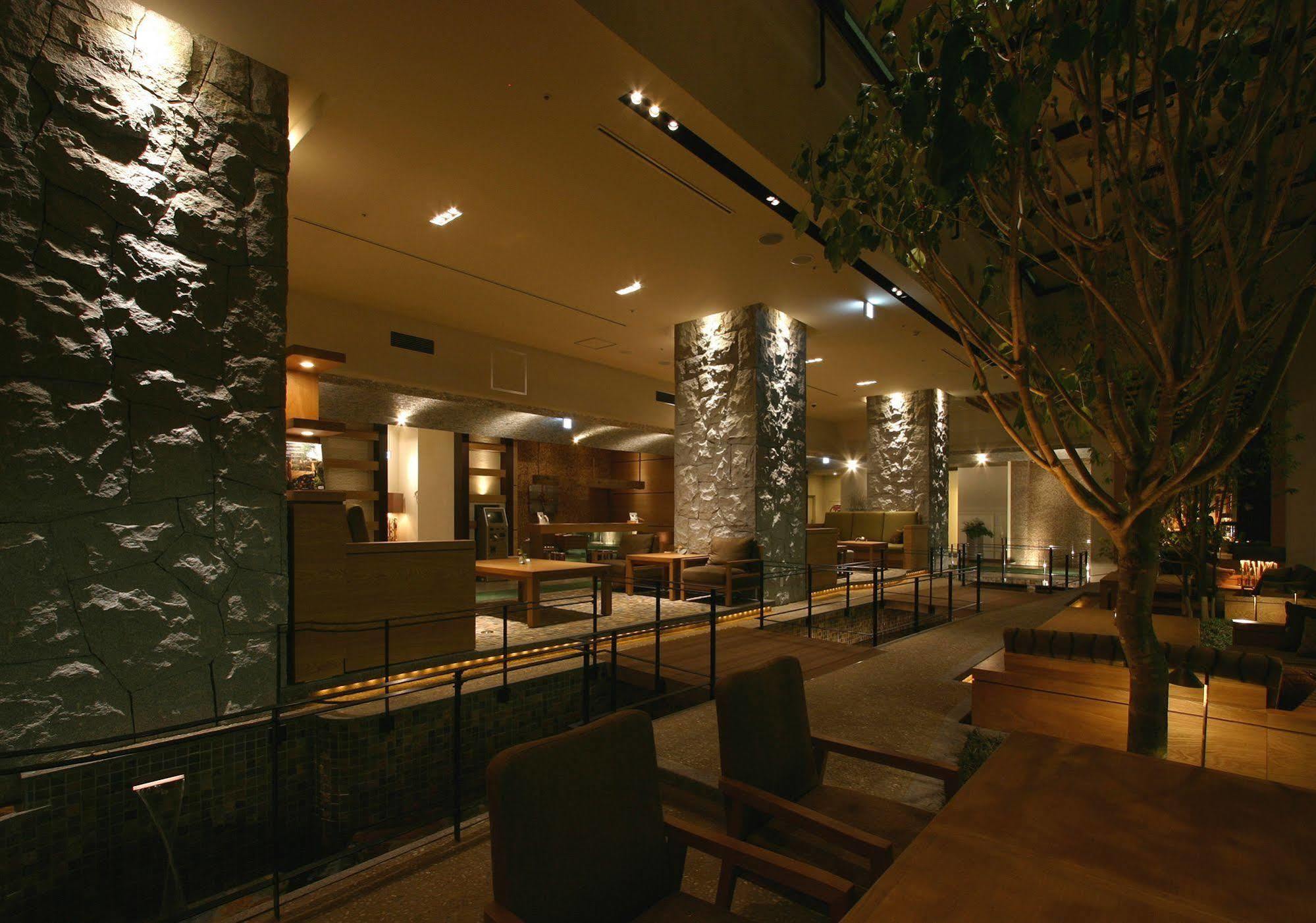 Hotel Coco Grand Takasaki Extérieur photo