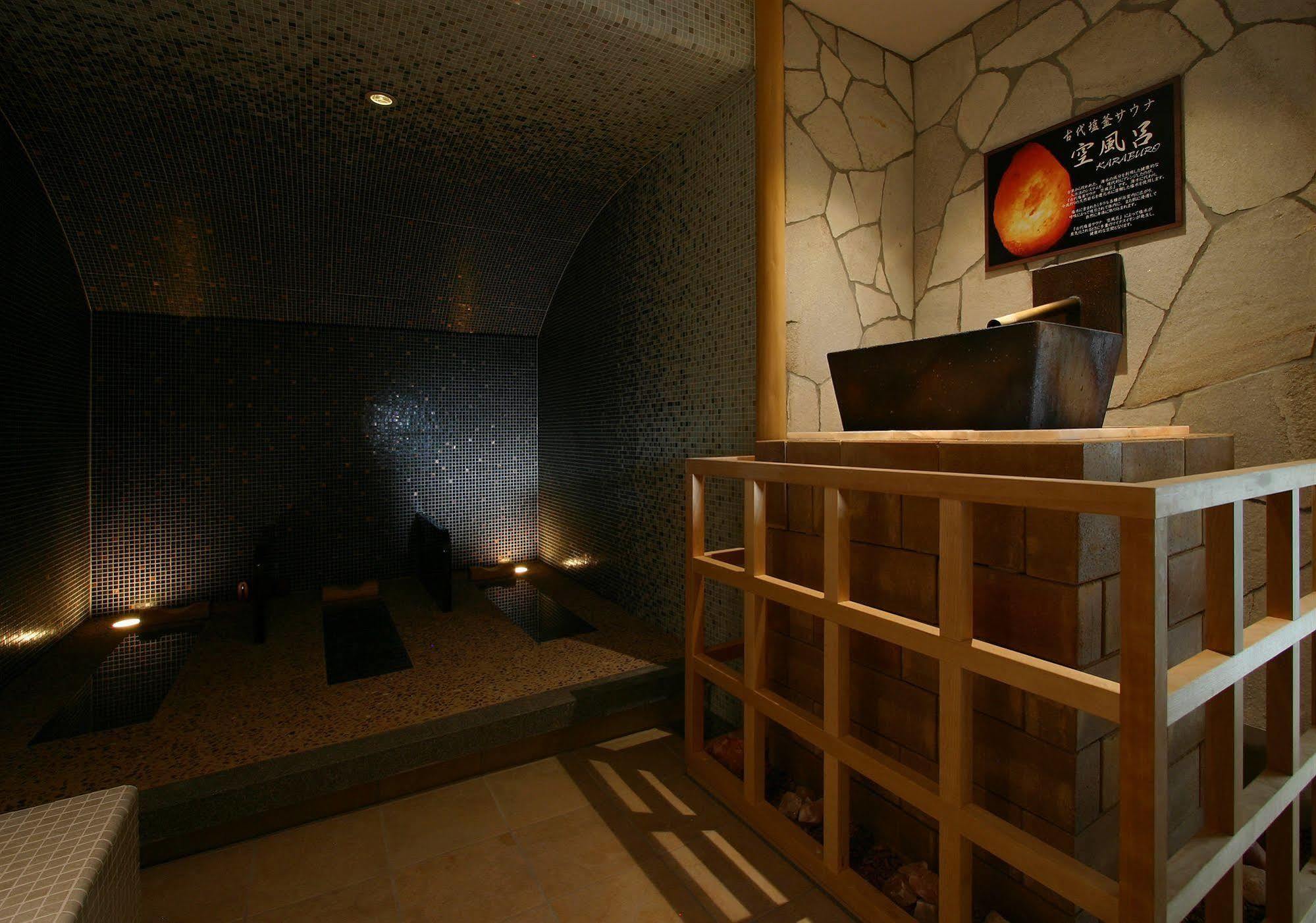 Hotel Coco Grand Takasaki Extérieur photo